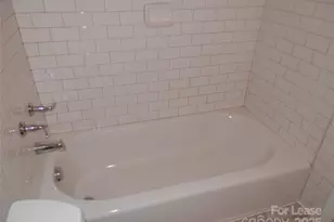 1332 Edgewater Dr, Charlotte, NC 28210 - Photo 16