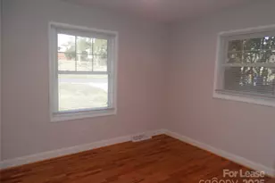 1332 Edgewater Dr, Charlotte, NC 28210 - Photo 18