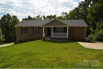 132 Springfield Road, Statesville, NC 28625 - Photo 1