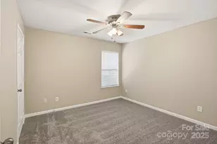 10012 Barrands Ln, Charlotte, NC 28278 - Photo 26