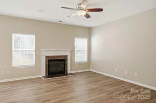 10012 Barrands Ln, Charlotte, NC 28278 - Photo 6