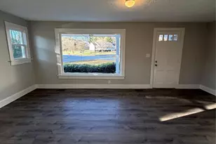 530 N Mulberry St, Statesville, NC 28677 - Photo 2