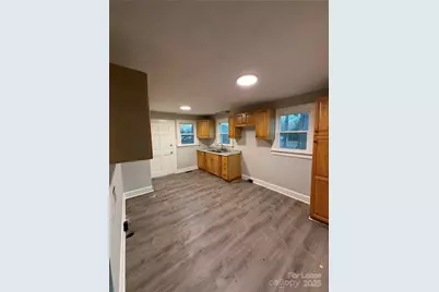 530 N Mulberry Street, Statesville, NC 28677 - Photo 4