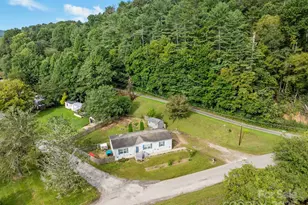 154 Turkey Pen Gap Rd, Horse Shoe, NC 28742 - Photo 24