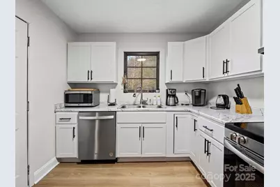 950 Main Street #5, Chimney Rock, NC 28720 - Photo 10