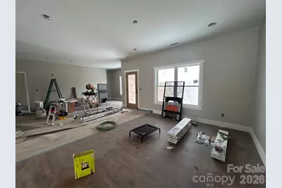 426 Huntington Woods Street SE, Lenoir, NC 28645 - Photo 4