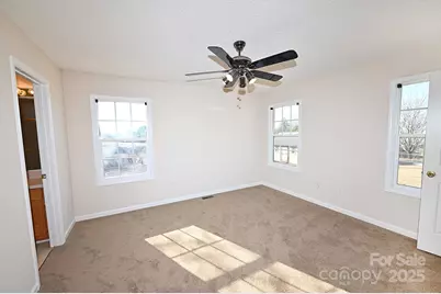 621 23rd Street NW, Hickory, NC 28601 - Photo 22