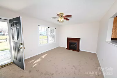 621 23rd Street NW, Hickory, NC 28601 - Photo 4