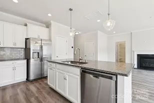 17121 Carolina Pine Row, Charlotte, NC 28278 - Photo 6