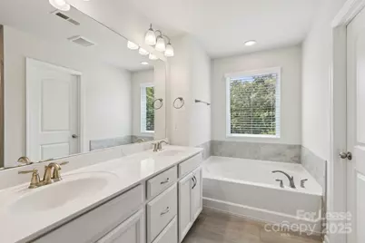 17121 Carolina Pine Row, Charlotte, NC 28278 - Photo 18