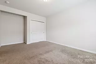 17121 Carolina Pine Row, Charlotte, NC 28278 - Photo 24