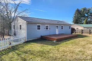 31 Stanley St, Candler, NC 28715 - Photo 6