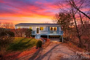 31 Stanley St, Candler, NC 28715 - Photo 2