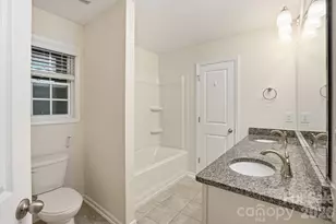 8924 Inverness Bay Rd, Charlotte, NC 28278 - Photo 32