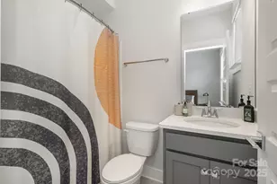 235 S Bruns Ave, Charlotte, NC 28208 - Photo 16