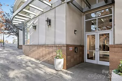 505 E 6th Street #1003, Charlotte, NC 28202 - Photo 6