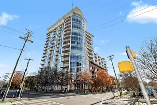 505 E 6th St, Charlotte, NC 28202 - Photo 4