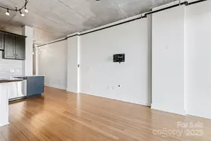 505 E 6th St, Charlotte, NC 28202 - Photo 12