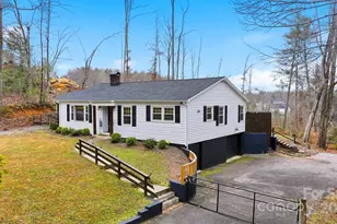 524 Hibriten Dr SE, Lenoir, NC 28645 - Photo 2