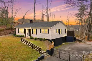 524 Hibriten Dr SE, Lenoir, NC 28645 - Photo 1