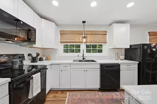 524 Hibriten Dr SE, Lenoir, NC 28645 - Photo 14