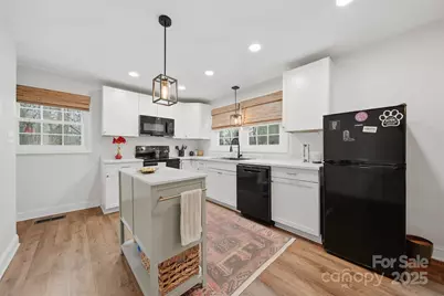 524 Hibriten Drive SE, Lenoir, NC 28645 - Photo 12