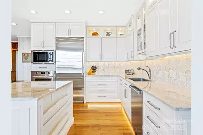 35 Peach Knob Drive, Asheville, NC 28804 - Photo 8