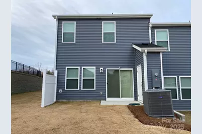 6110 Starview Terrace, Charlotte, NC 28216 - Photo 2