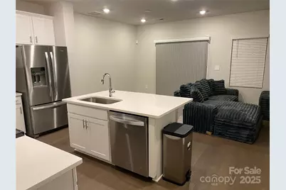 6110 Starview Terrace, Charlotte, NC 28216 - Photo 4