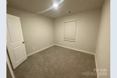 6110 Starview Terrace, Charlotte, NC 28216 - Photo 14