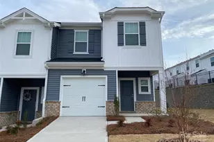 6110 Starview Ter, Charlotte, NC 28216 - Photo 1