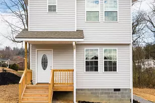 622 N Main St, Canton, NC 28716 - Photo 36