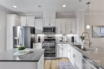 761 Seigle Point Drive, Charlotte, NC 28204 - Photo 6