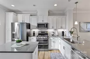 761 Seigle Point Dr, Charlotte, NC 28204 - Photo 6