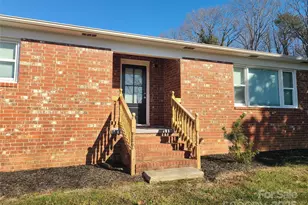 378 Cornelius Rd, Mooresville, NC 28117 - Photo 4