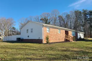 378 Cornelius Rd, Mooresville, NC 28117 - Photo 32