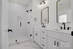 1010 E Lincoln St, Lincolnton, NC 28092 - Photo 26