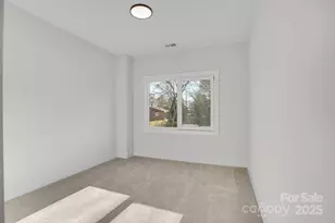 1010 E Lincoln St, Lincolnton, NC 28092 - Photo 16