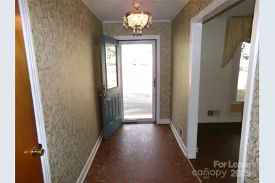 507 Valleyview Drive, Albemarle, NC 28001 - Photo 4