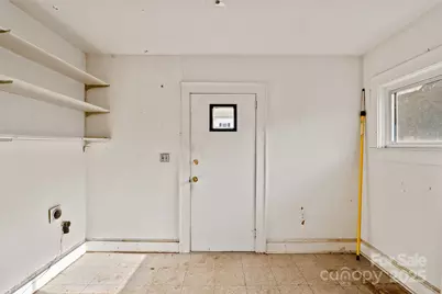 10 Sixth Street, Asheville, NC 28804 - Photo 18