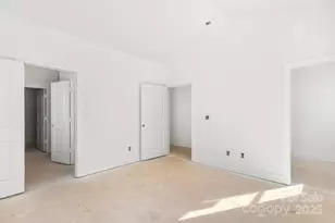 901 S Hoskins Rd, Charlotte, NC 28216 - Photo 18