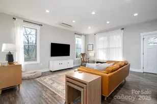 110 Front Porch Dr, Black Mountain, NC 28711 - Photo 6