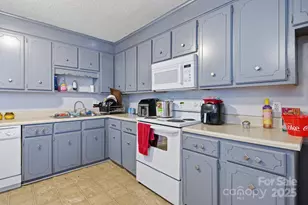 142 Calvin Ct, West Columbia, SC 29170 - Photo 12