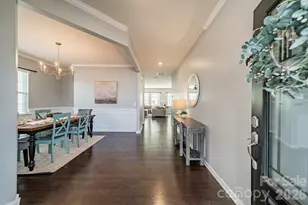 1817 Sapphire Meadow Dr, Fort Mill, SC 29715 - Photo 4