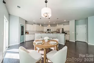 1817 Sapphire Meadow Dr, Fort Mill, SC 29715 - Photo 16