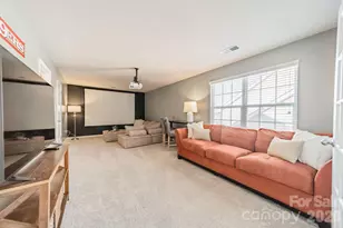 1817 Sapphire Meadow Dr, Fort Mill, SC 29715 - Photo 34