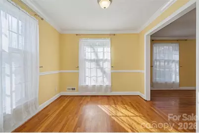 1215 Robinhood Circle, Charlotte, NC 28227 - Photo 6