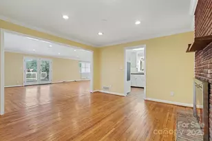 1215 Robinhood Cir, Charlotte, NC 28227 - Photo 12