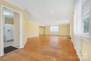 1215 Robinhood Cir, Charlotte, NC 28227 - Photo 14