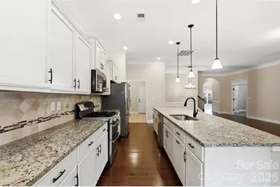 9120 Inverness Bay Road, Charlotte, NC 28278 - Photo 4